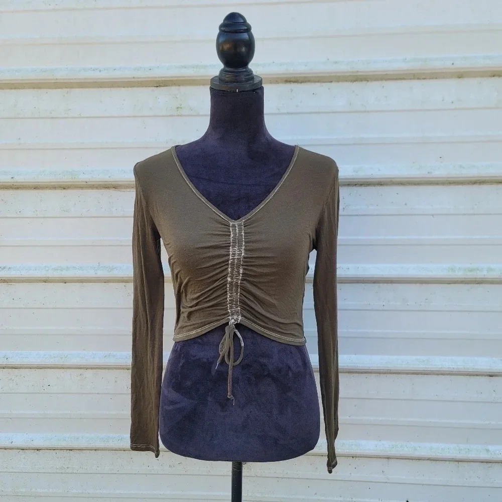 Heart & Hips Womens Cropped Long Sleeve Shirt Brown Thin Knit Lighweight L
